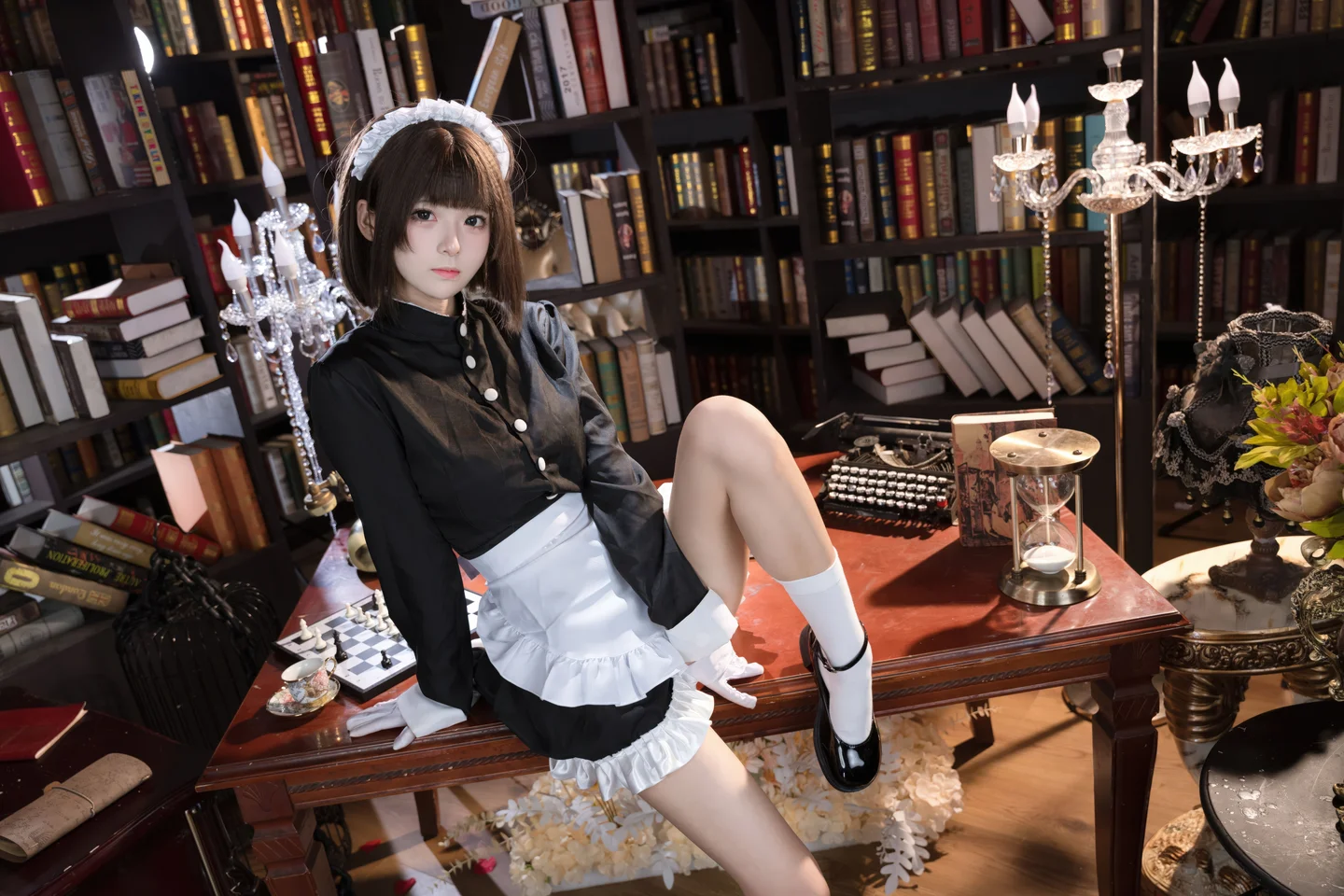 九柒喵 - No.027 琉璃川椿 [66P-825MB] tg@simisebaisi 【丝足阁】035.webp